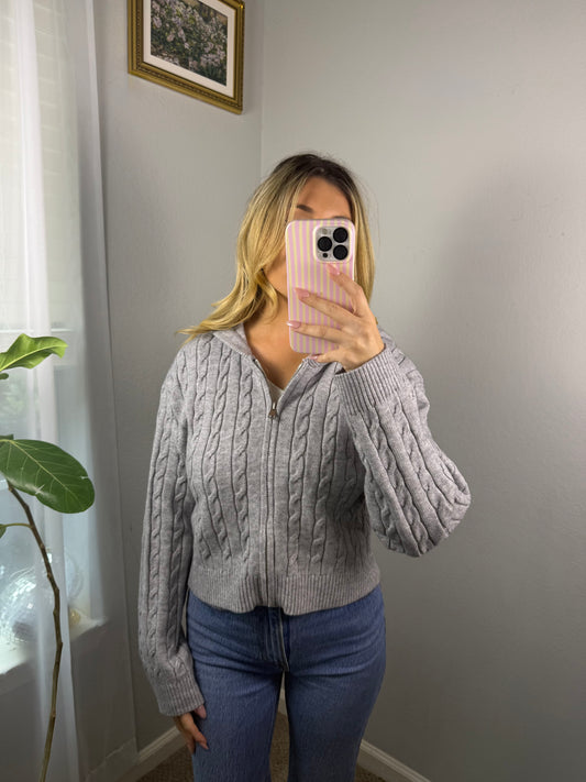 Cuddle Me Zip-Up (Gray)