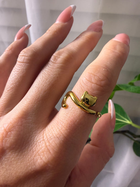 Nine Lives Cat Ring